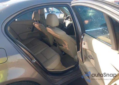 2007 BMW 530I из США, поврежденный, VIN WBANE73577CM45476